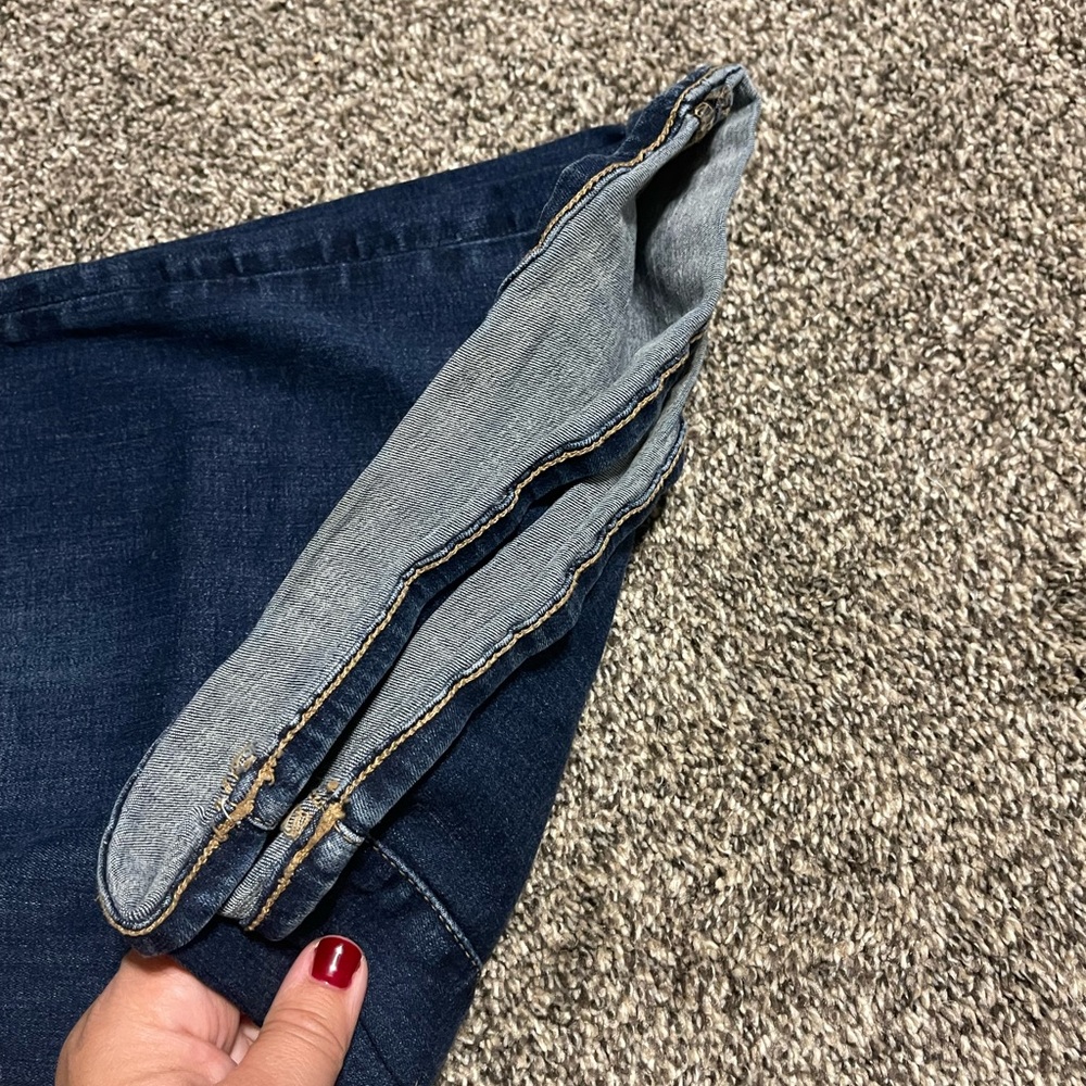 American Eagle Outfitters Blue Flare Jeans - Picture 6 of 8